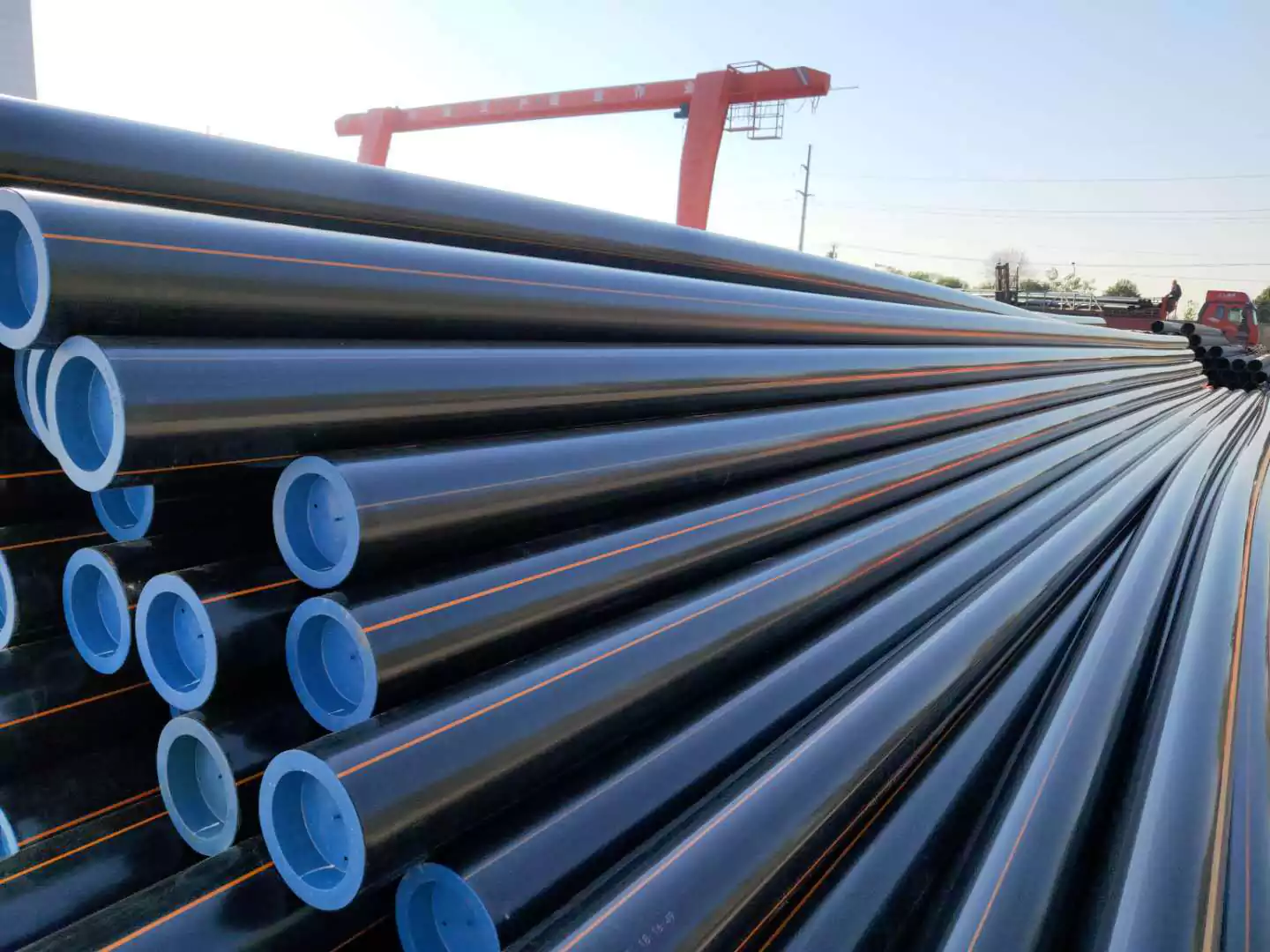 Sariq chiziqli HDPE gaz quvuri 2 dyuymli Xitoy zavod narxi Sariq chiziqli HDPE gaz quvuri